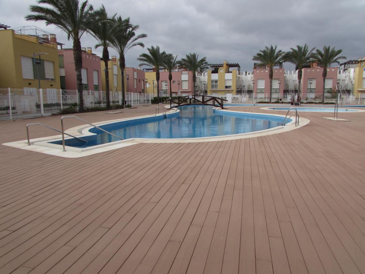 Atico Laguna Beach Con Jacuzzy Privado Vera Exterior foto