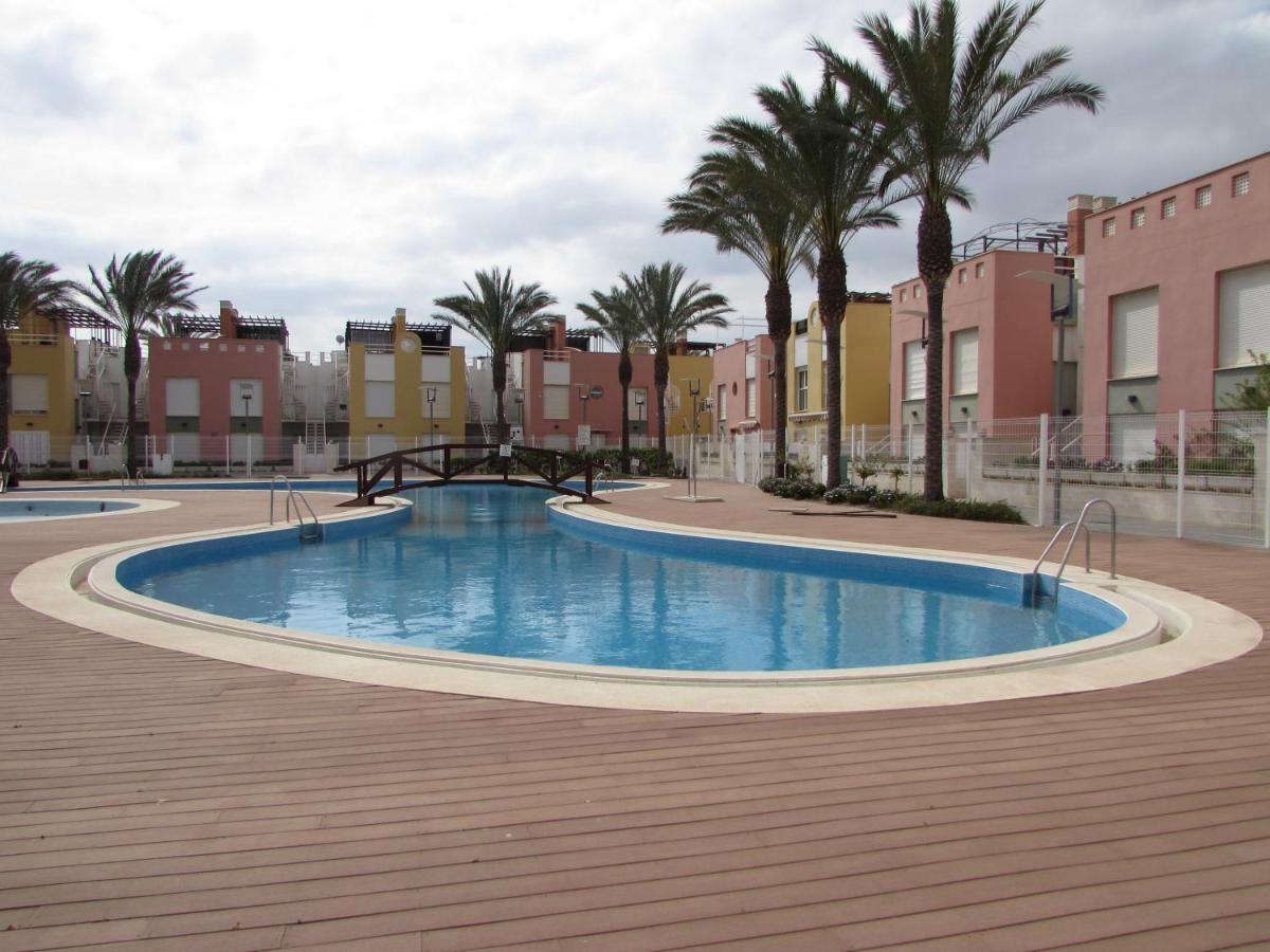 Atico Laguna Beach Con Jacuzzy Privado Vera Exterior foto